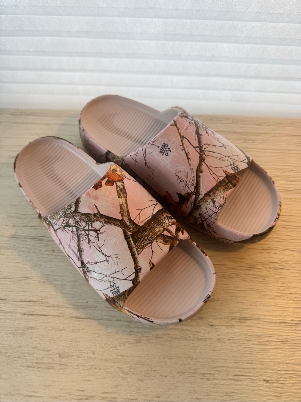 Nike Pink Realtree Camo Slide Sandals NWOB